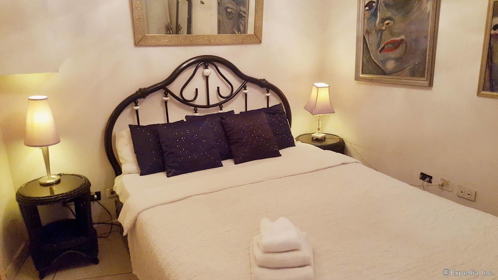 Bed and Breakfast Casa Amapola Manila Тагиг Экстерьер фото